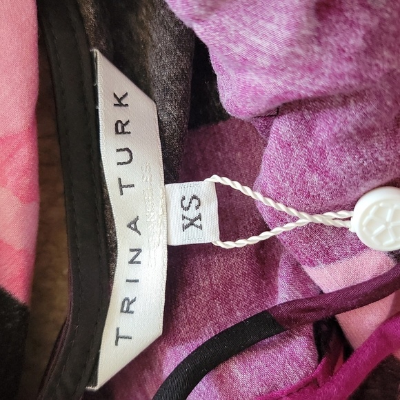 NWT Trina Turk | Pink Purple Black Print Cold Shoulder Floral Blouse Size XS - Picture 7 of 7